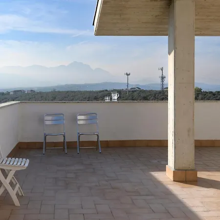 2 Bedroom Pet Friendly In *