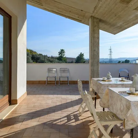 公寓 2 Bedroom Amazing In *